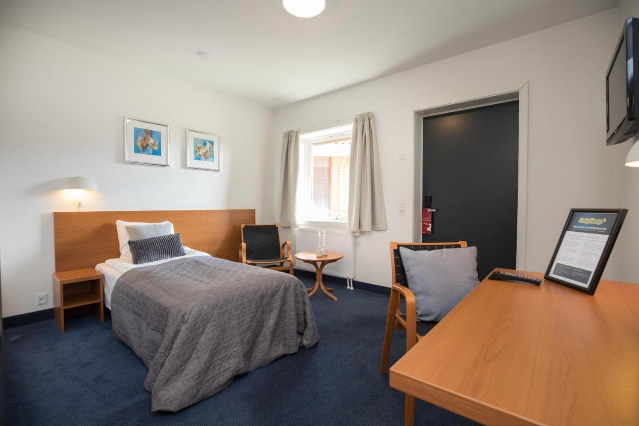 Onlysleep Trafikcenter Otel Slagelse Dış mekan fotoğraf